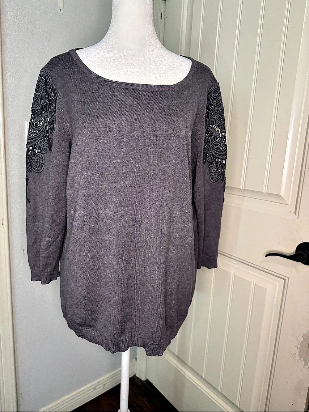 Lane Bryant Embellished Sleeve Sweater in Purple Size 14/16